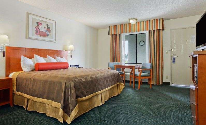 Travelodge Anaheim Inn and Suite | 1057 W Ball Rd, Anaheim, CA 92802 | Phone: (714) 774-7600