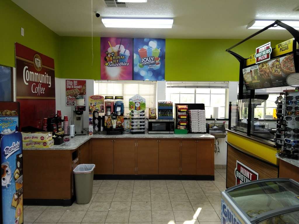 Green Caye Convenience Store | 2401 Owens Dr, Dickinson, TX 77539, USA | Phone: (832) 340-7936