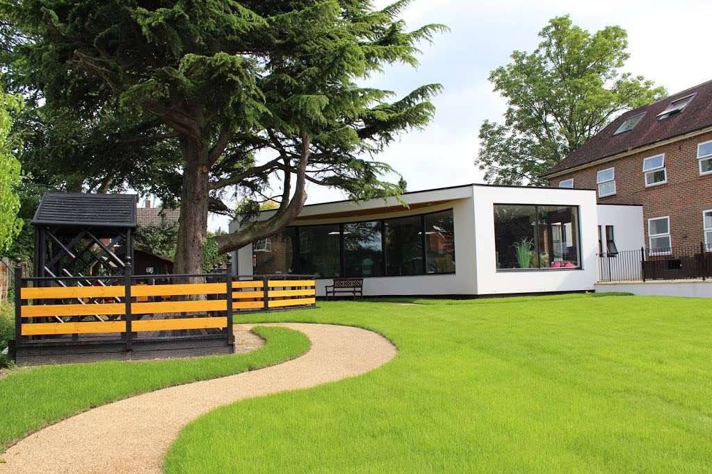 Leighton House Nursing Home 59 Burgh Heath Rd, Epsom KT17 4NB, UK