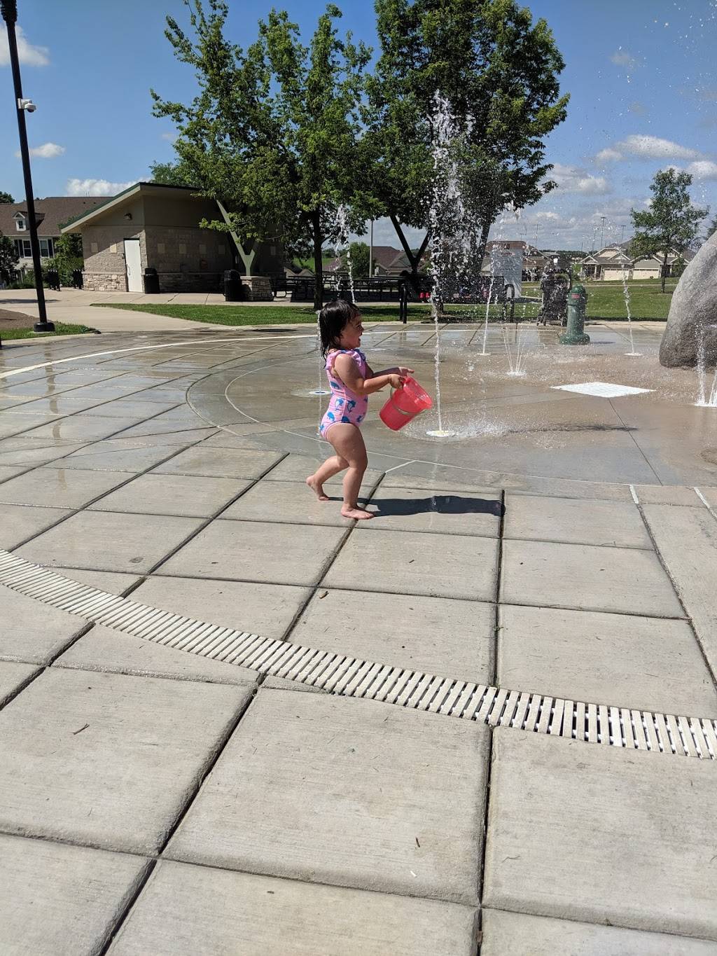 Splash Pad | 6822 Yellowwood Ln, DeForest, WI 53532, USA | Phone: (608) 846-6751