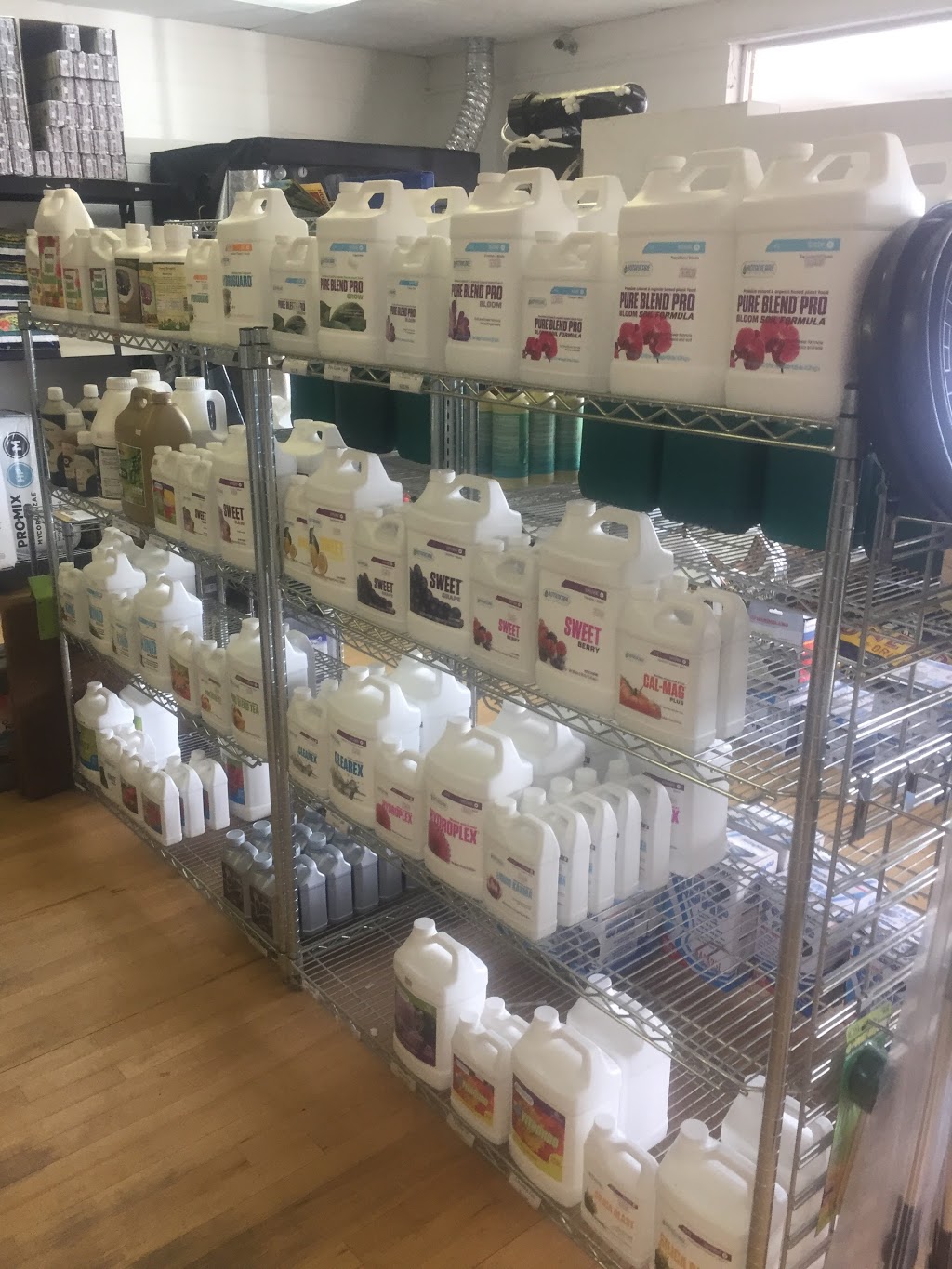 Mile High Hydroponics | 37 Strong St, Brighton, CO 80601, USA | Phone: (303) 637-0069