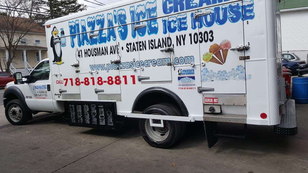 Piazzas Ice Cream & Ice House | 41 Housman Ave, Staten Island, NY 10303, USA | Phone: (718) 818-8811