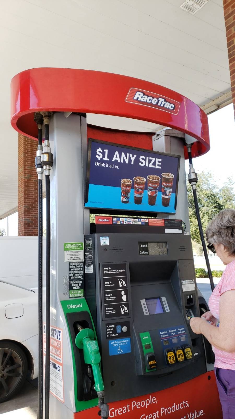 RaceTrac | 8240 Merrill Rd, Jacksonville, FL 32277, USA | Phone: (904) 743-3112