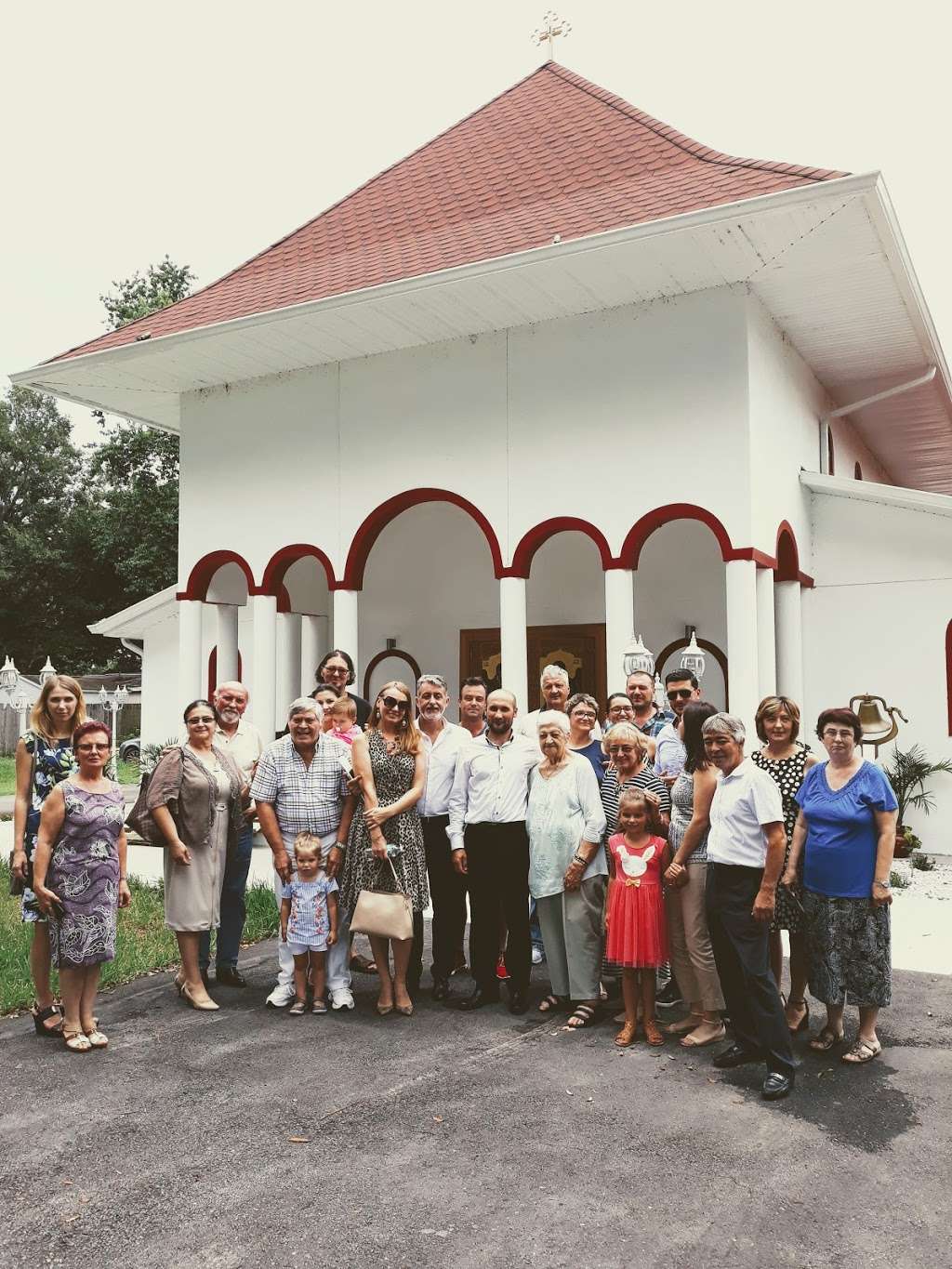 Romanian Orthodox Church | 1809 Sheeler Ave, Apopka, FL 32703, USA | Phone: (407) 310-2939