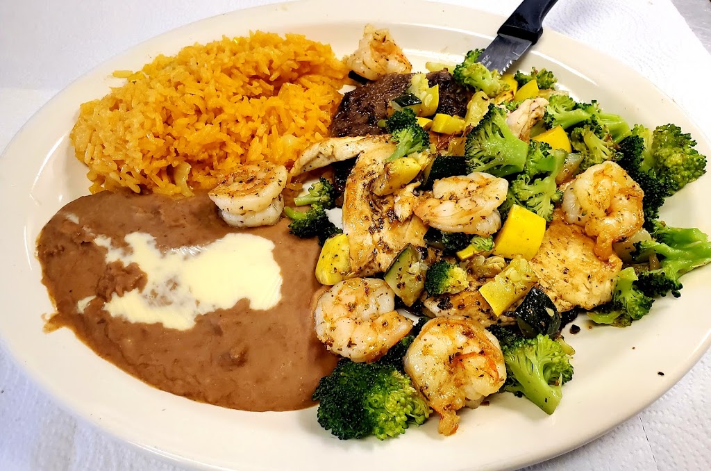 Amigos Mexican Grill | 700 E King St, King, NC 27021, USA | Phone: (336) 983-2020
