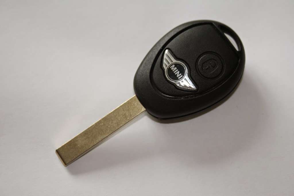 Express Auto Keys | Main Rd, Sundridge, Sevenoaks TN14 6EE, UK | Phone: 01732 440472