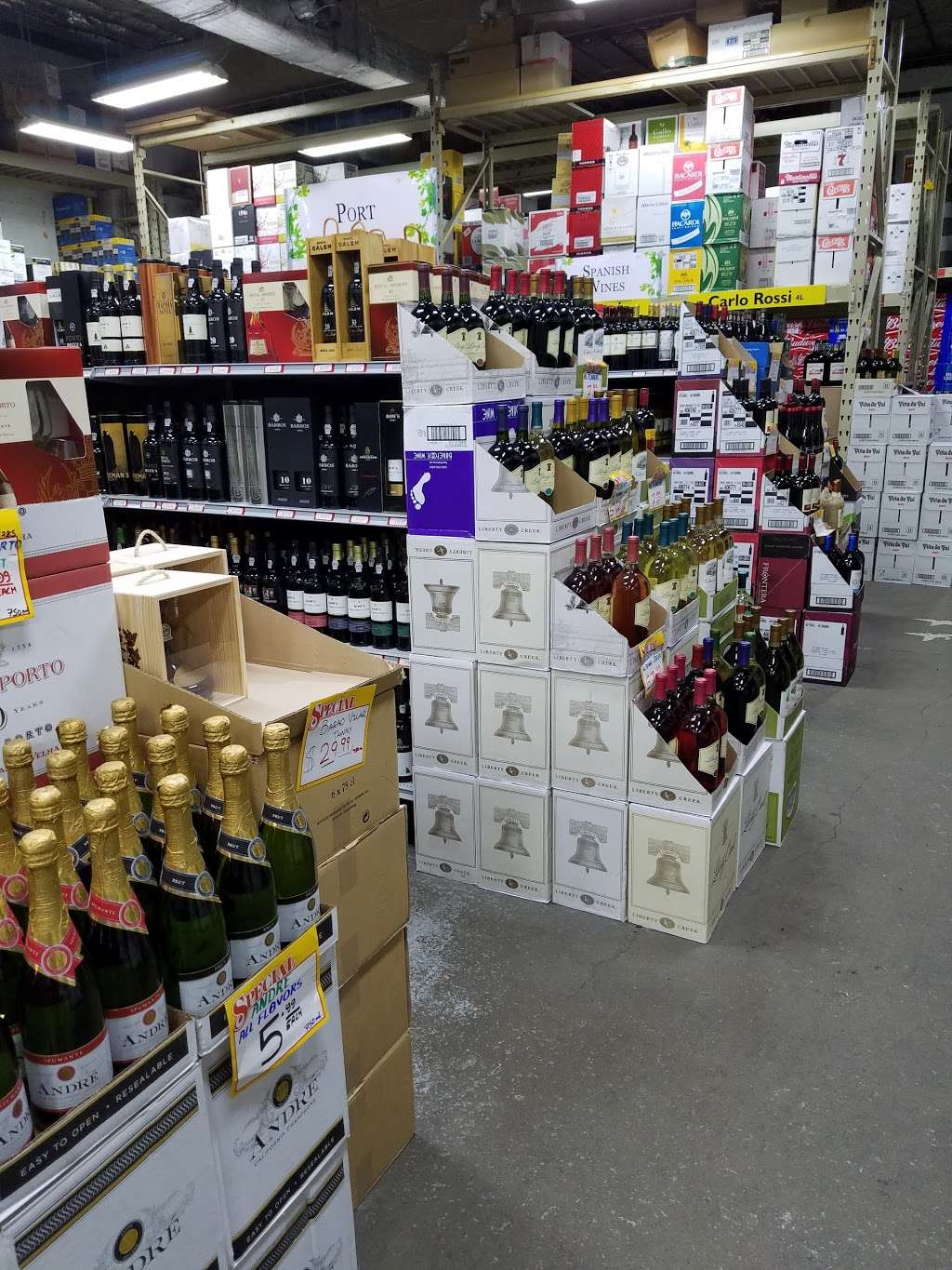 Liquor Warehouse Inc | 300-306 Passaic Ave, East Newark, NJ 07029, USA | Phone: (973) 484-7575