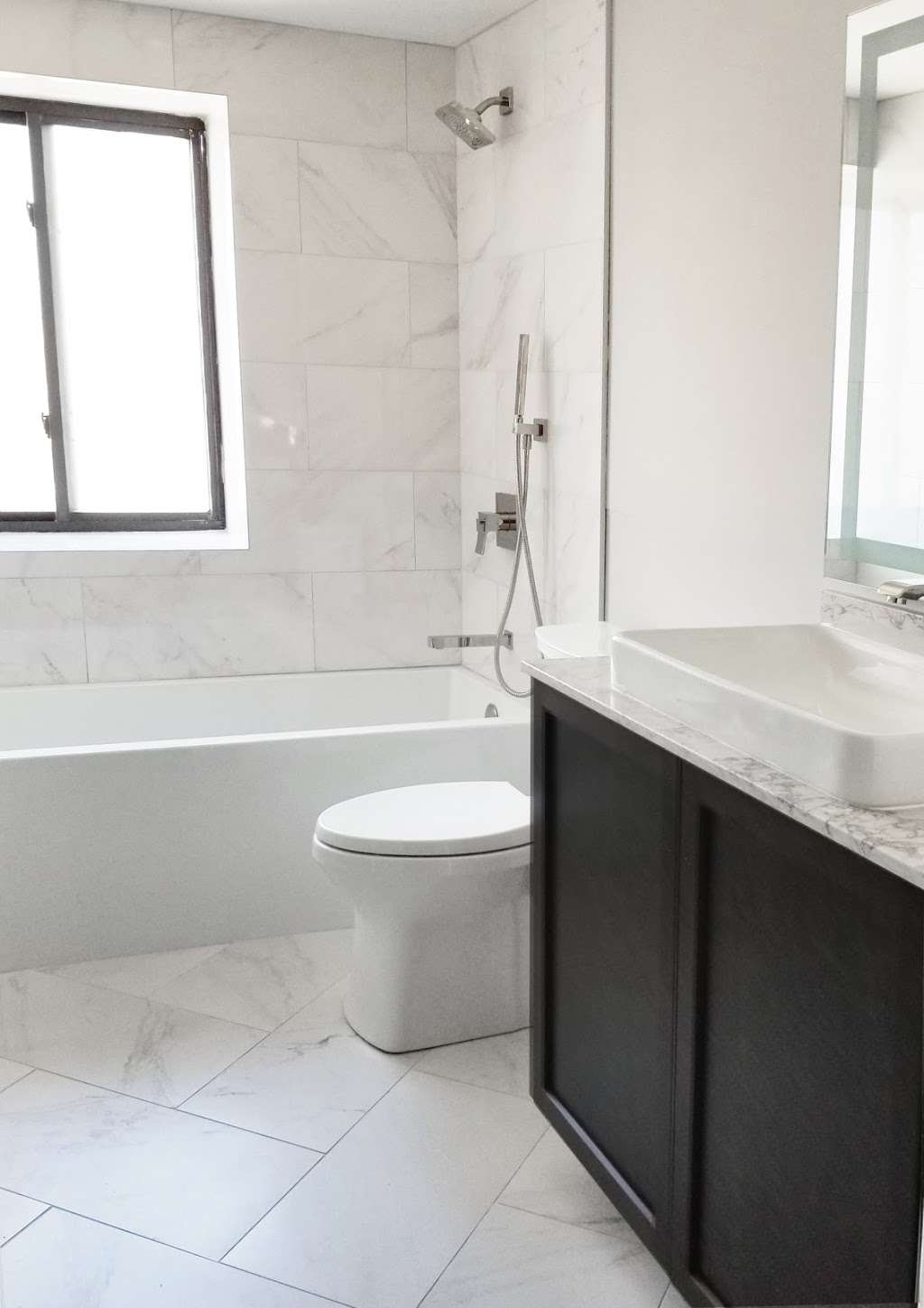 Park Heights By The Lake Apartments | 2231 E 67th St, Chicago, IL 60649, USA | Phone: (773) 363-6563