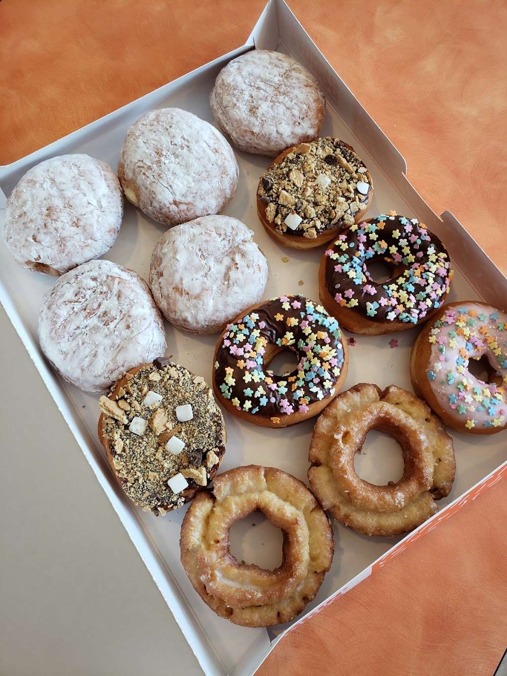 Dunkin Donuts | 5485 Simmons St Ste 3, North Las Vegas, NV 89031 | Phone: (702) 998-1262