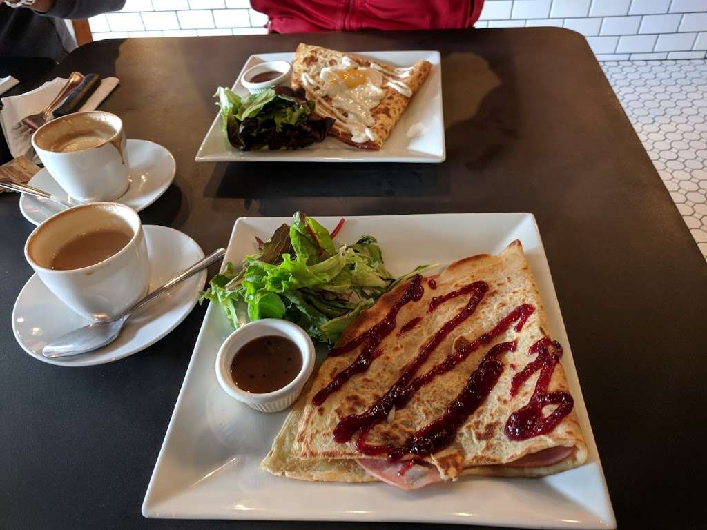 Le Cafe Creperie | 139 Kings Hwy E, Haddonfield, NJ 08033, USA | Phone: (856) 334-5205