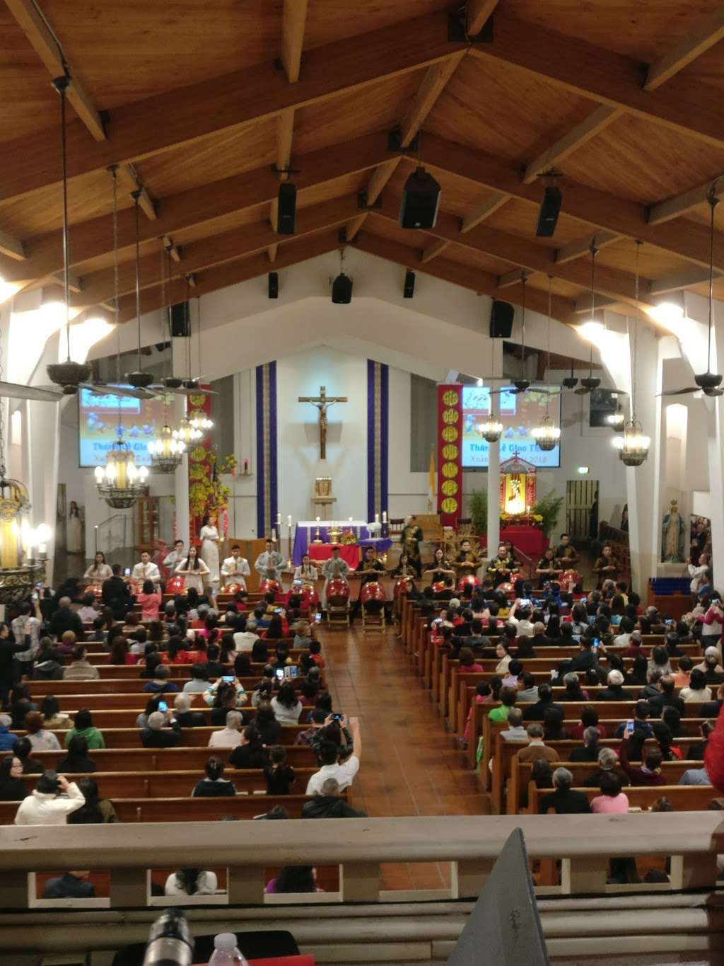 Blessed Sacrament Catholic Church | 14072 Olive St, Westminster, CA 92683, USA | Phone: (714) 892-4489