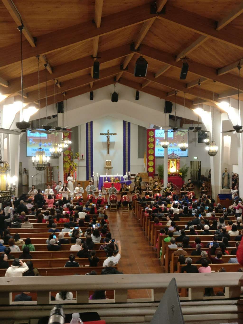 Blessed Sacrament Catholic Church | 14072 Olive St, Westminster, CA 92683 | Phone: (714) 892-4489