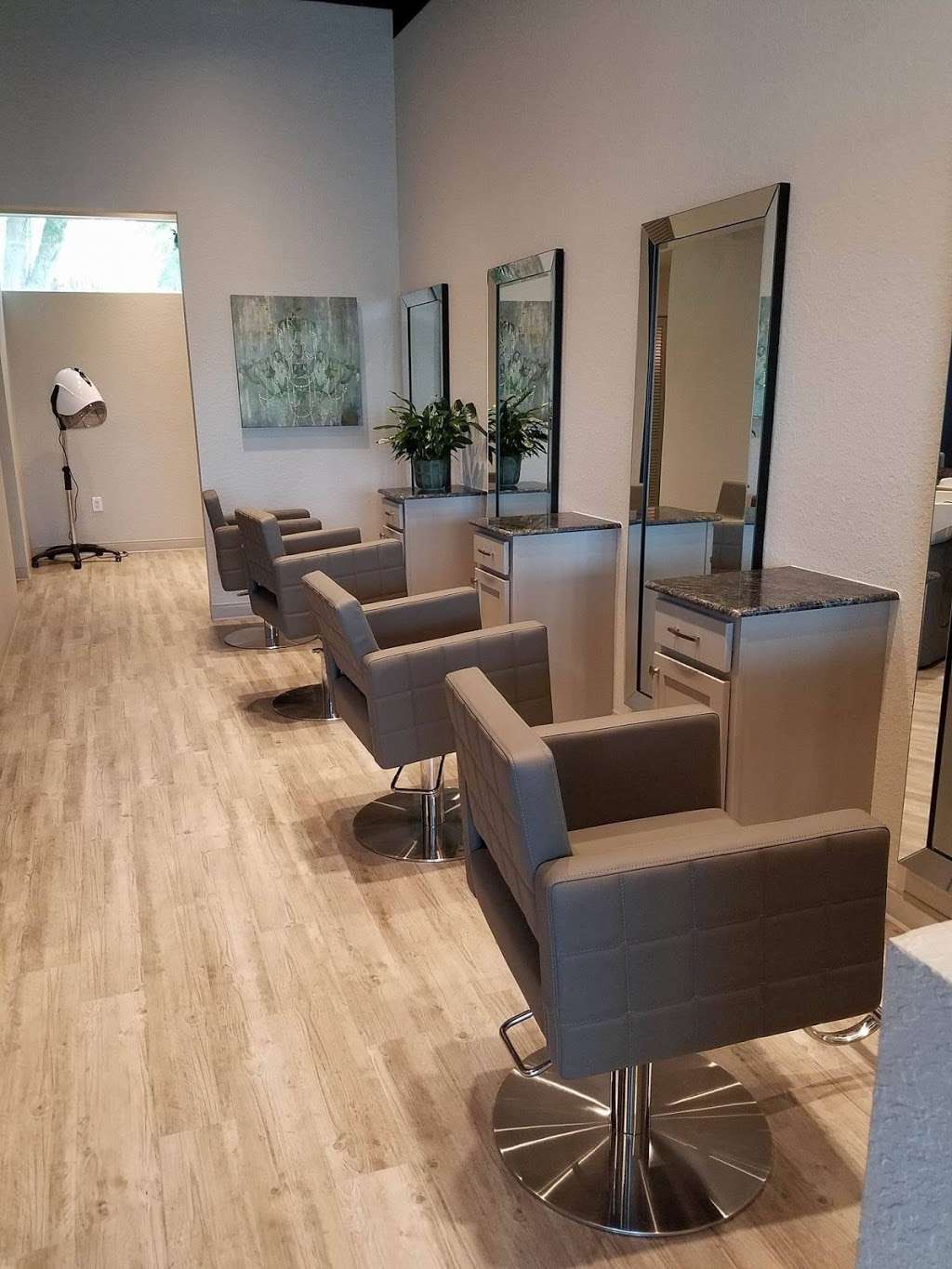 KRenae Salon | 4313 Co Rd 466 #104, Oxford, FL 34484, USA | Phone: (352) 461-0791