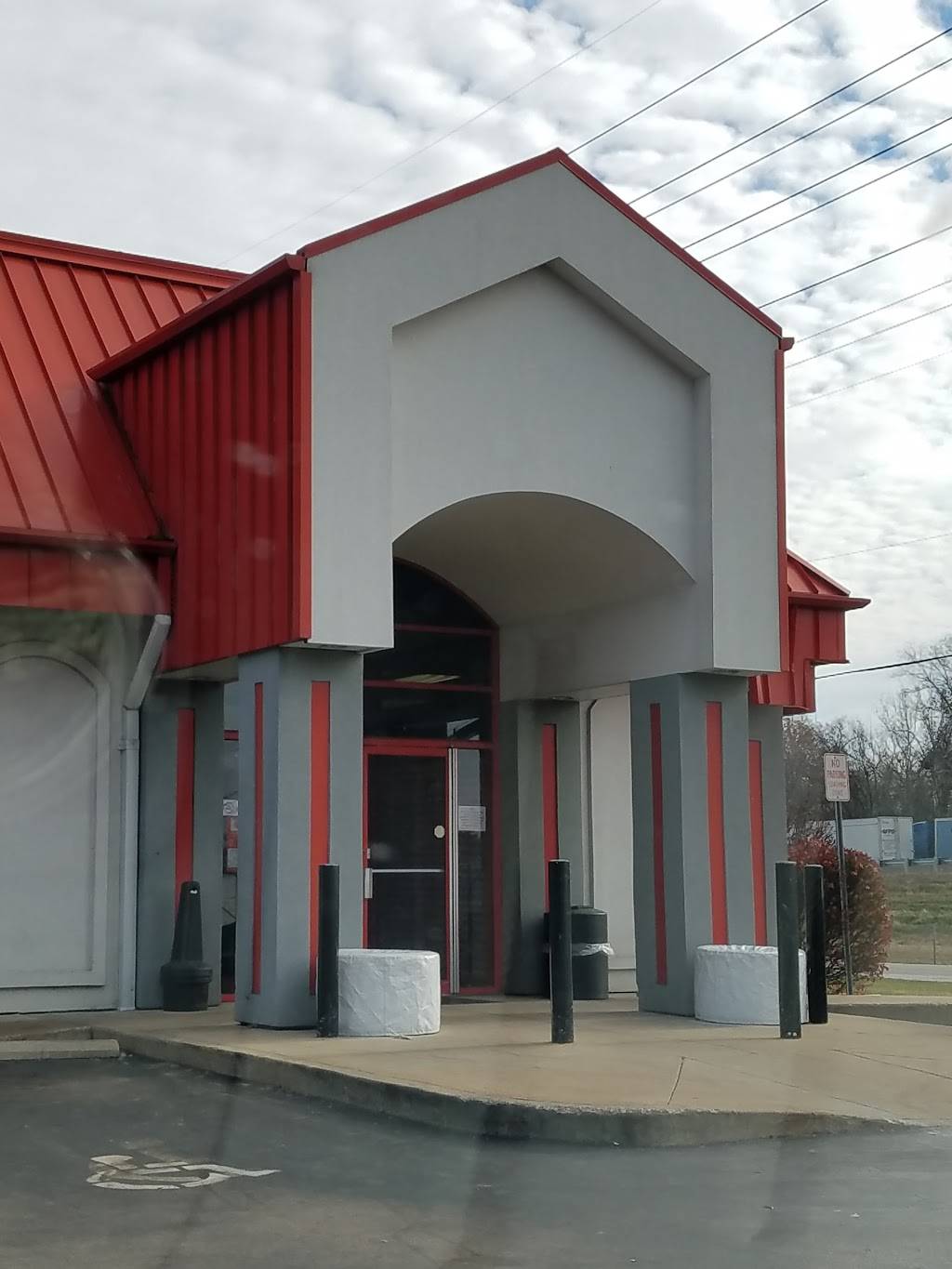 Dirt Cheap 1401 Dunn Rd, St. Louis, MO 63138