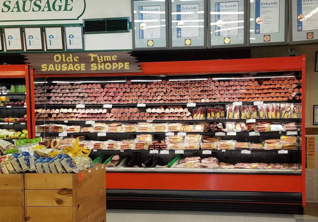 Karls Country Market (World Famous Sausage) | W156N5645 Pilgrim Rd, Menomonee Falls, WI 53051, USA | Phone: (262) 252-3090