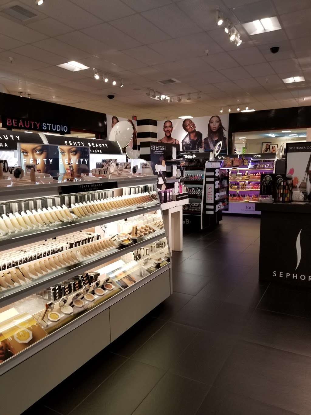 SEPHORA inside JCPenney | 4485 S Grand Canyon Dr, Las Vegas, NV 89147, USA | Phone: (702) 876-3644