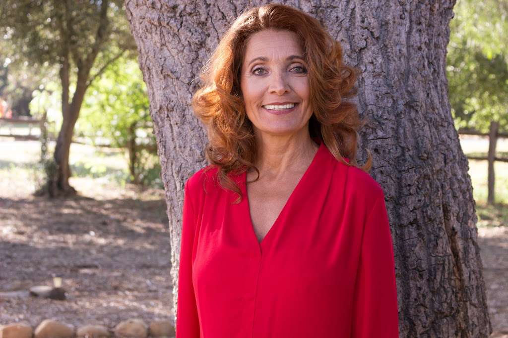 Full Circle Family Health Inc, Deborah Maragopoulos MN FNP | 222 Sierra Rd, Ojai, CA 93023, USA | Phone: (805) 640-3340