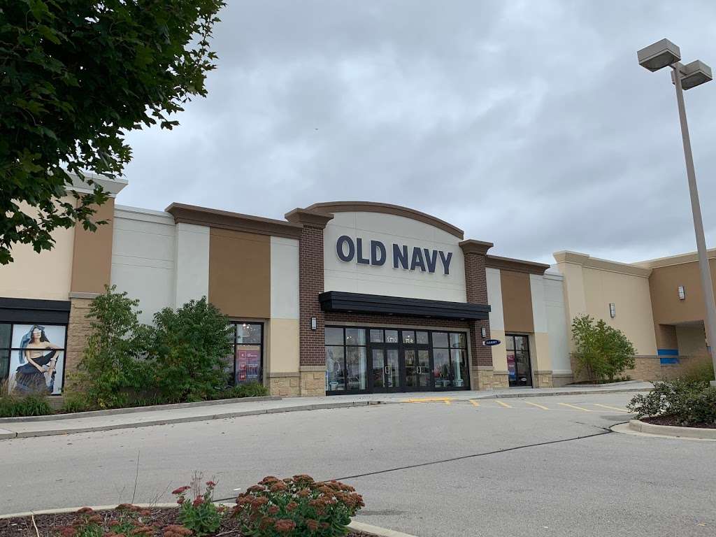 Old Navy | 1180 W Sunset Dr, Waukesha, WI 53189, USA | Phone: (262) 574-7621