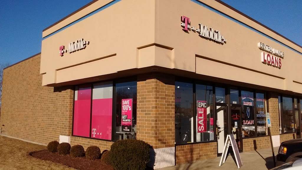 T-Mobile | 2587 Sycamore Rd, DeKalb, IL 60115, USA | Phone: (815) 754-4146
