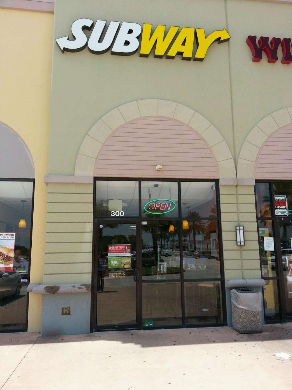 Subway Restaurants | 15135 North Fwy #200, Houston, TX 77090, USA | Phone: (281) 874-9111