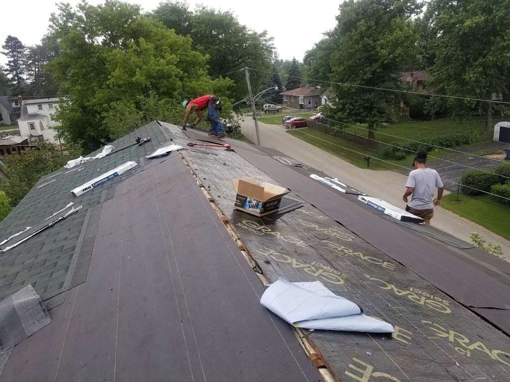 Spring Roofing Company | 7749 Theissetta Dr, Spring, TX 77379 | Phone: (832) 905-0920