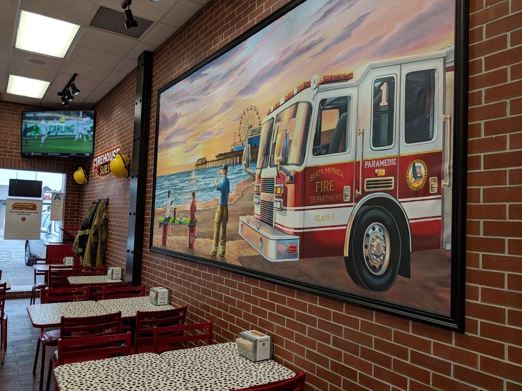 Firehouse Subs | 1902 Lincoln Blvd ste b, Santa Monica, CA 90405, USA | Phone: (310) 392-0303