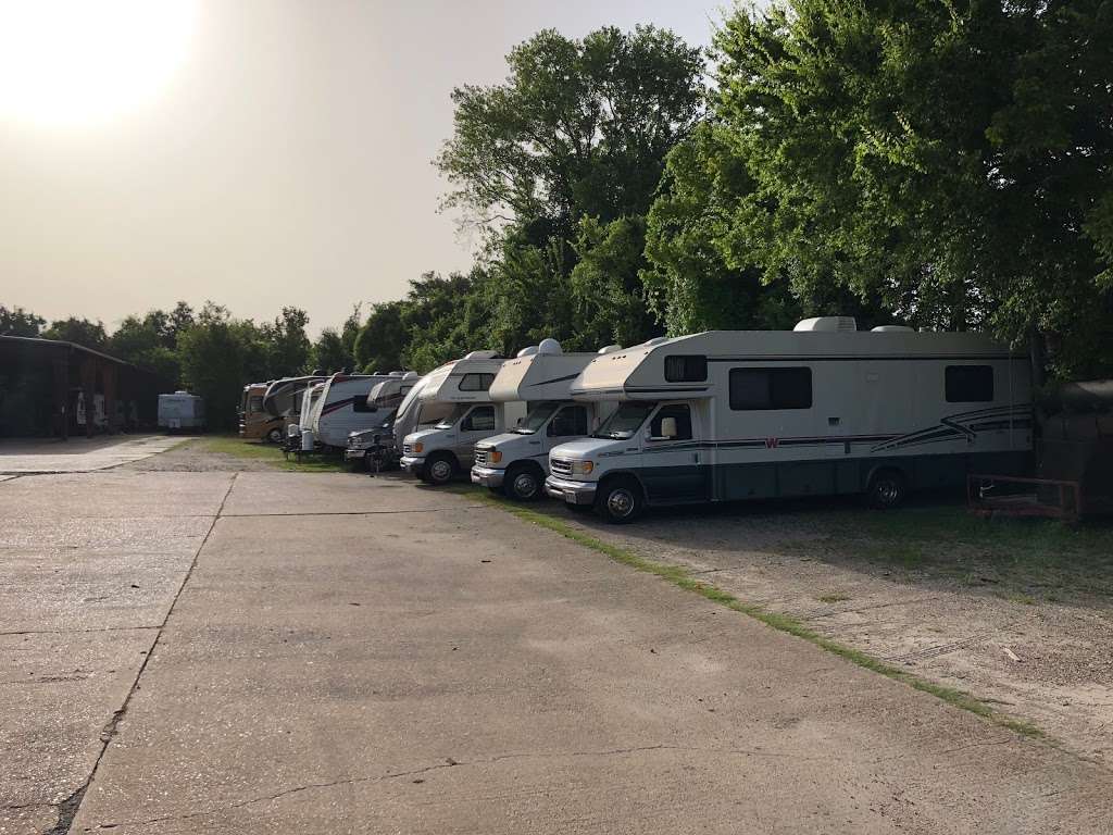 C & D RV Service Center | 2311 Preston Rd, Pasadena, TX 77503, USA | Phone: (713) 534-6304