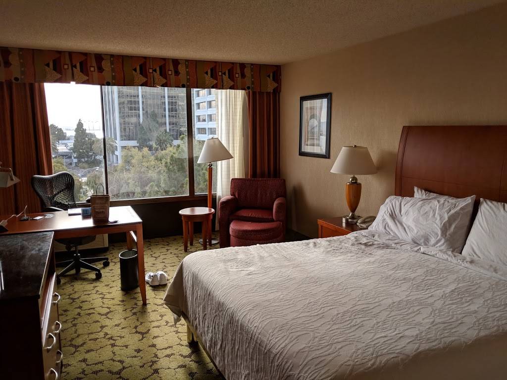 Hilton Garden Inn San Francisco/Oakland Bay Bridge | 1800 Powell St, Emeryville, CA 94608 | Phone: (510) 658-9300