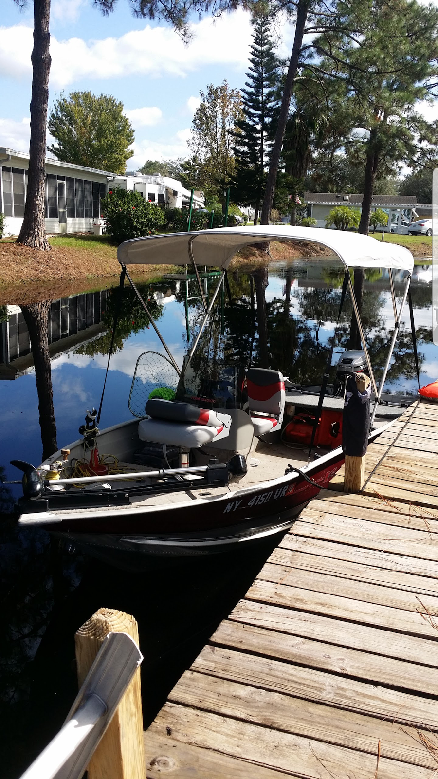 Lake Saunders RV Resort | 1175 Bay Rd, Mt Dora, FL 32757, USA | Phone: (352) 383-4003