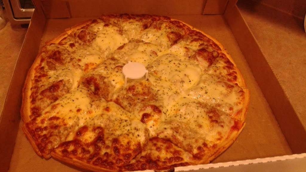 Bobs Tu Your Door Pizza | 510 N Meridian St, Greenwood, IN 46143 | Phone: (317) 881-8484