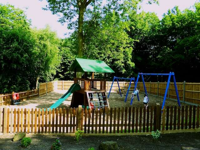 Thriftwood Holiday Park | Plaxdale Green Rd, Stansted, Sevenoaks TN15 7PB, UK | Phone: 01732 822261