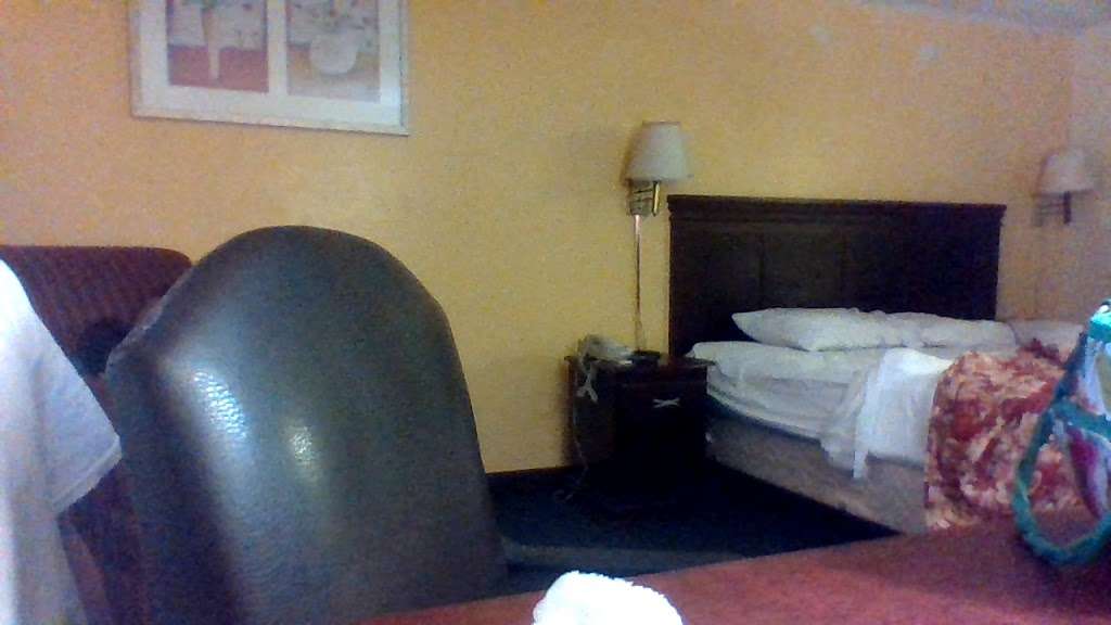 Superlodge | 1213 West Ave, New Castle, DE 19720, USA | Phone: (302) 654-5544