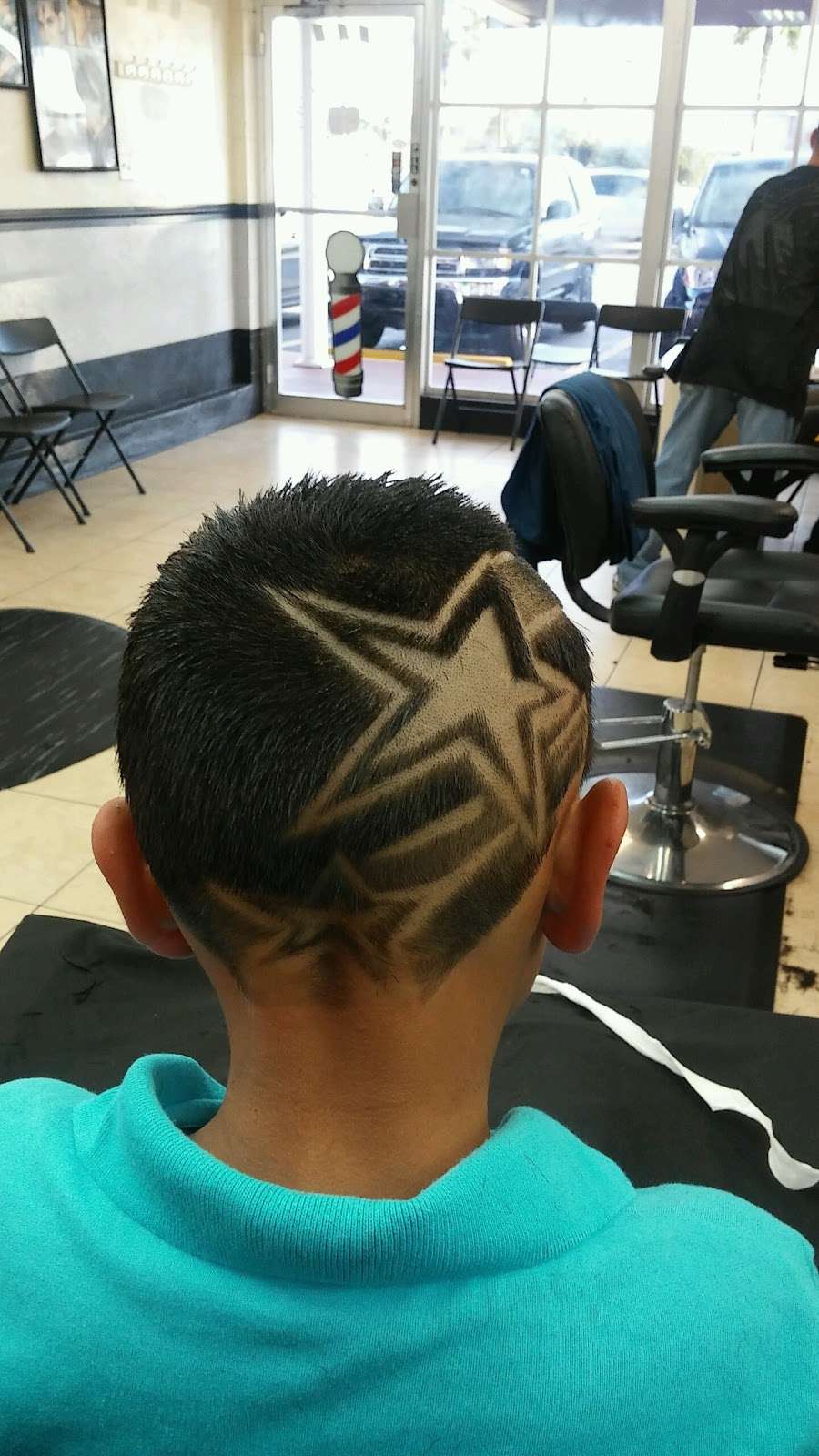 King Hair Salon & Barber Shop | 727 Cypress Gardens Blvd, Winter Haven, FL 33880, USA | Phone: (863) 656-2516