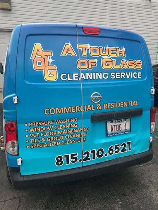 A Touch of Glass Cleaning Service | 327 S Schuyler Ave, Bradley, IL 60915 | Phone: (815) 210-6521