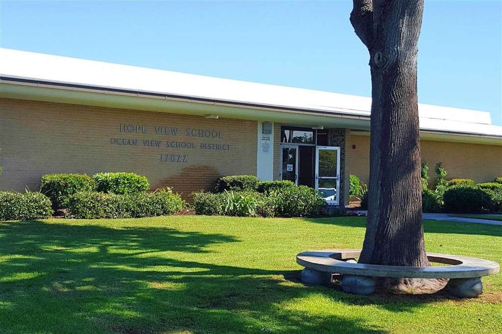 Hope View Elementary School | 17622 Flintstone Ln, Huntington Beach, CA 92647, USA | Phone: (714) 847-8571