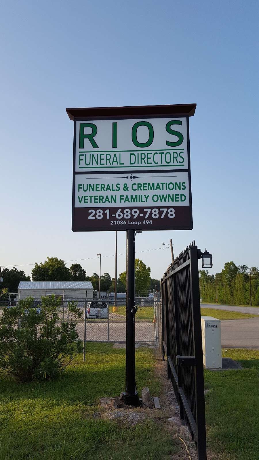 Rios Funeral Directors | 21036 TX-494 Loop, New Caney, TX 77357, USA | Phone: (281) 689-7878