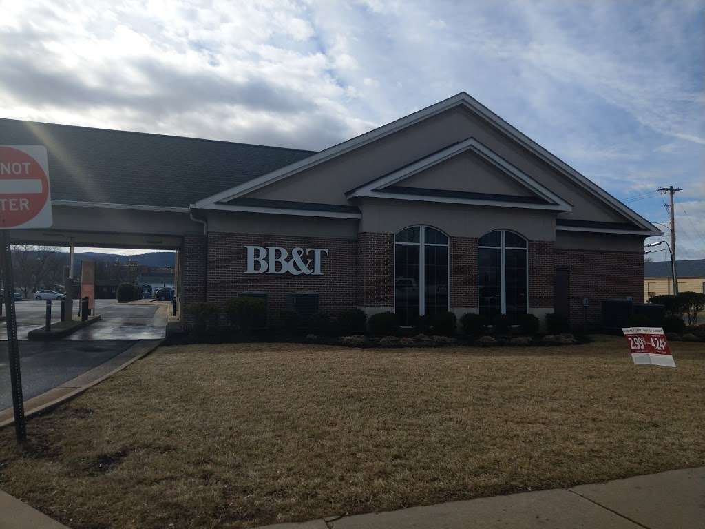 BB&T | 1355 N Shenandoah Ave, Front Royal, VA 22630, USA | Phone: (540) 635-2898