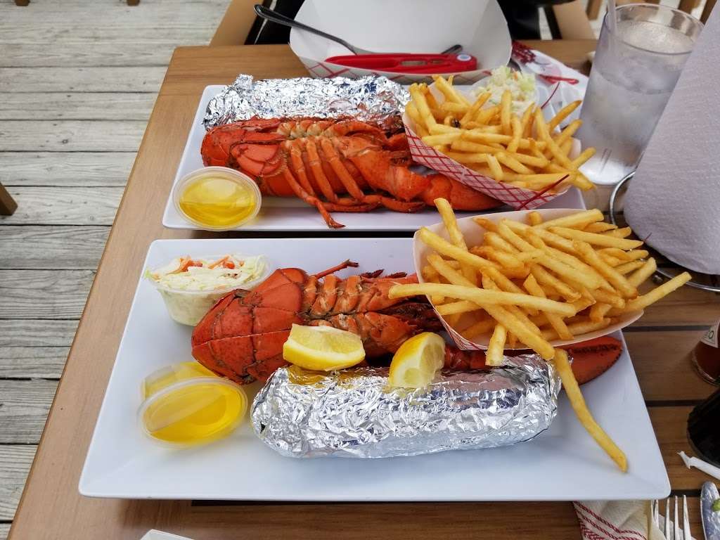 Jordan Lobster Farms | 1 Pettit Pl, Island Park, NY 11558, USA | Phone: (516) 889-3314