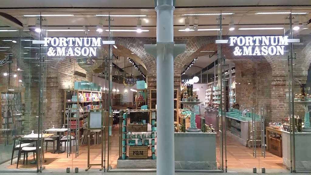 Fortnum & Mason | 1A, St Pancras International Station, Pancras Rd, Kings Cross, London N1C 4QP, UK | Phone: 020 7734 8040