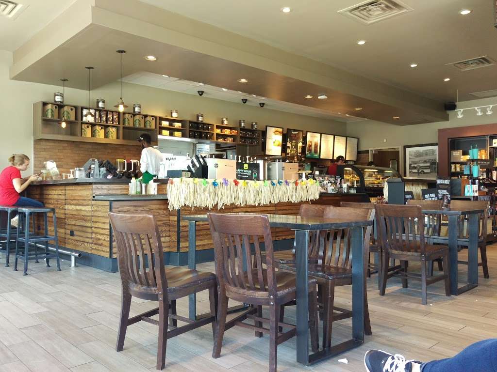 Starbucks | 1275 York Rd, Gettysburg, PA 17325, USA | Phone: (717) 334-0118