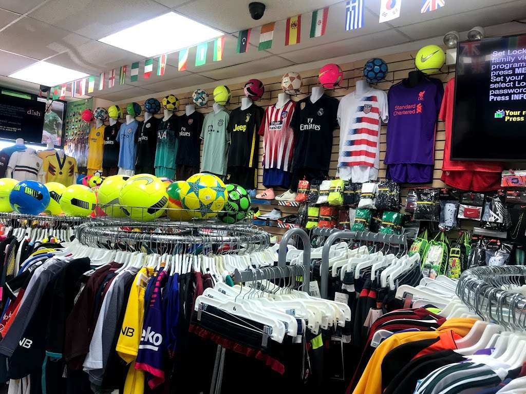 Only Sports Soccer | 3318 W Lawrence Ave, Chicago, IL 60625, USA | Phone: (773) 509-9000