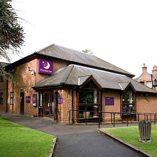 Premier Inn Croydon South A212 | 104 Coombe Rd, Croydon CR0 5RB, UK | Phone: 0871 527 8280