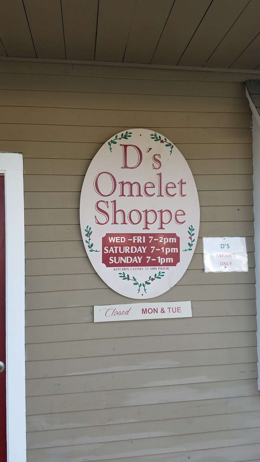 Ds Omelet Shoppe | 128 Main St #2, Carver, MA 02330, USA | Phone: (508) 866-7851