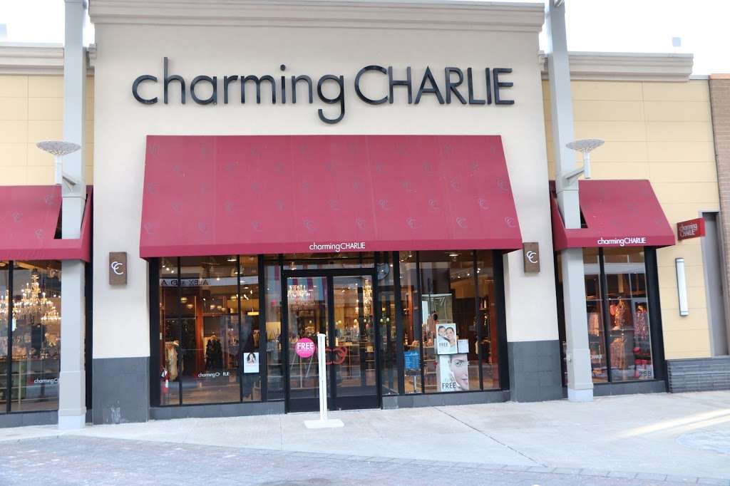 Charming Charlie | 259 Patriot Pl J3, Foxborough, MA 02035 | Phone: (508) 698-4950