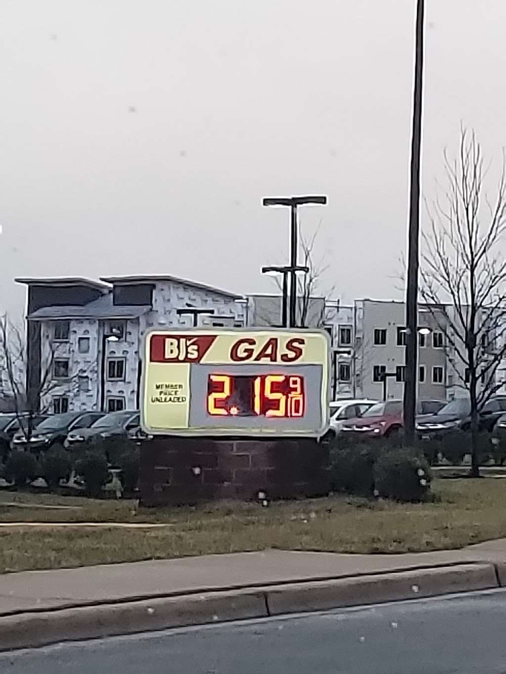 BJ #39 s Gas 1781 Ritchie Station Ct Capitol Heights MD 20743