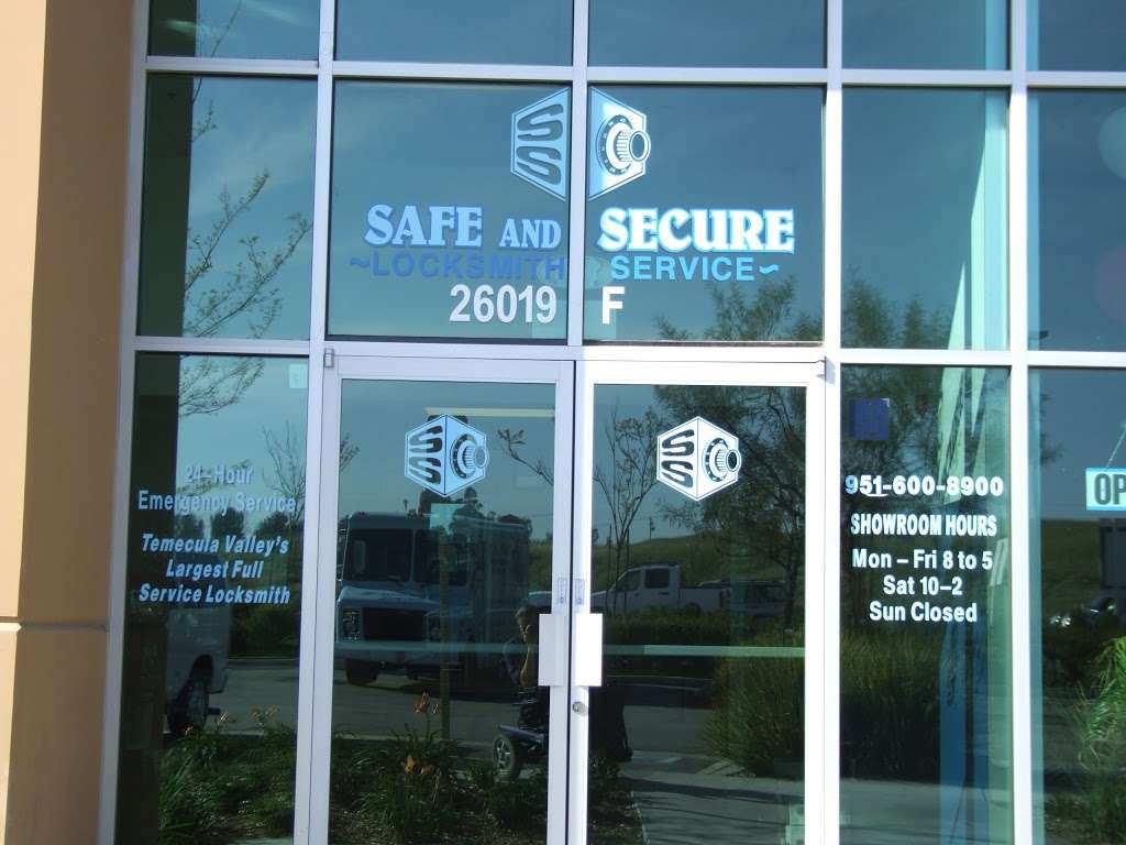 Safe and Secure Locksmith Service. | 26019 Jefferson Ave, Murrieta, CA 92562, USA | Phone: (951) 600-8900