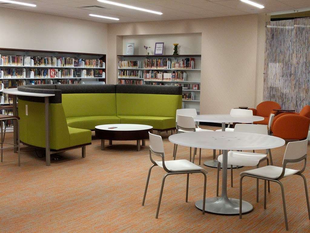 Holmdel Library | 101 Crawfords Corner Rd, Holmdel, NJ 07733, USA | Phone: (732) 946-4118