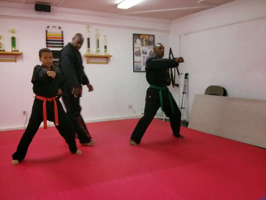 Lowes Martial Arts Academy | 6126 Cripple Creek Dr, Eastvale, CA 92880, USA | Phone: (951) 261-9035