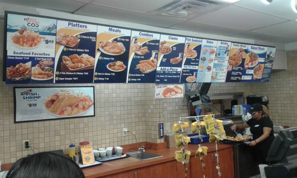 Long John Silvers | 2065 S Buckner Blvd, Dallas, TX 75217, USA | Phone: (214) 431-4657