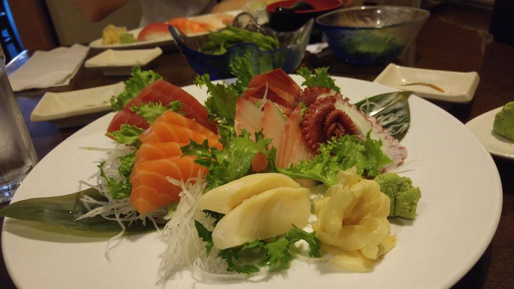 Fugu Sushi | 6804 Bay Pkwy, Brooklyn, NY 11204, USA | Phone: (718) 621-3124